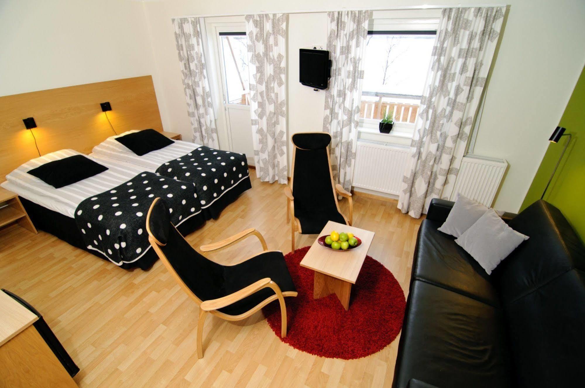 Hornavan Hotell Arjeplog Bagian luar foto